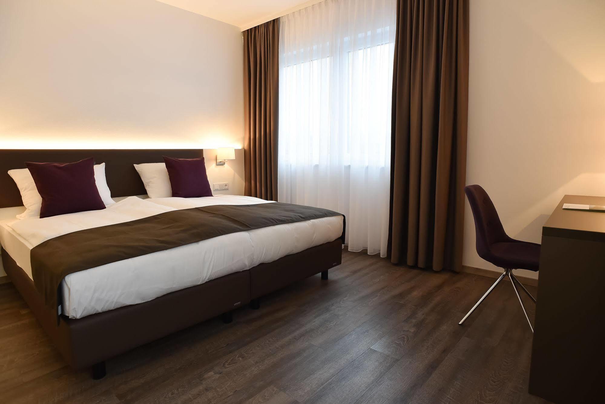 Guesthouse Lichtenau Nußloch Dış mekan fotoğraf